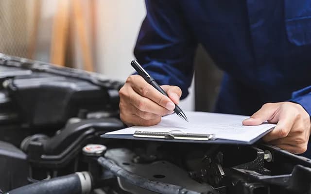 Eksper Nedir Ne iş Yapar? Nasıl Eksper Olunur?