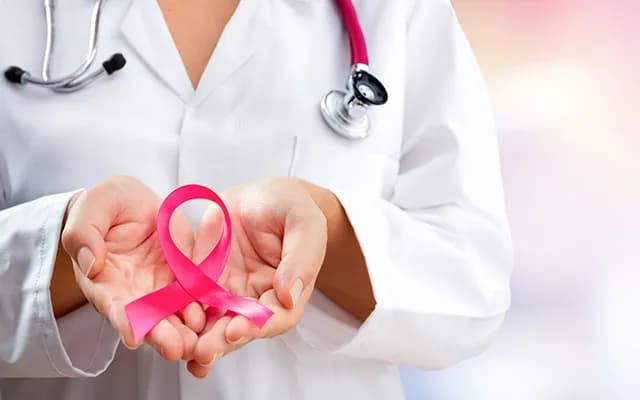 Rahim Ağzı Kanseri (Serviks) Belirtileri Nelerdir? Neden Olur?